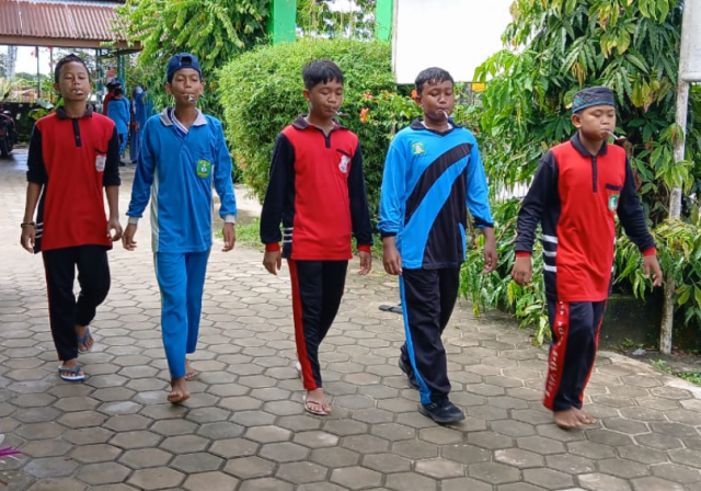 SEMARAK 17-AN SMP YAPIS BIAK