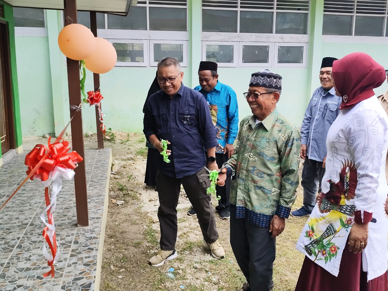 PERESMIAN JAMBAN SEKOLAH & LAUNCHING E-LEARNING